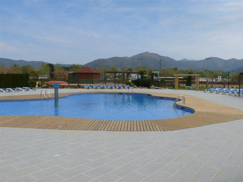 Hotel Spa Mediterraneo Park Roses Dış mekan fotoğraf